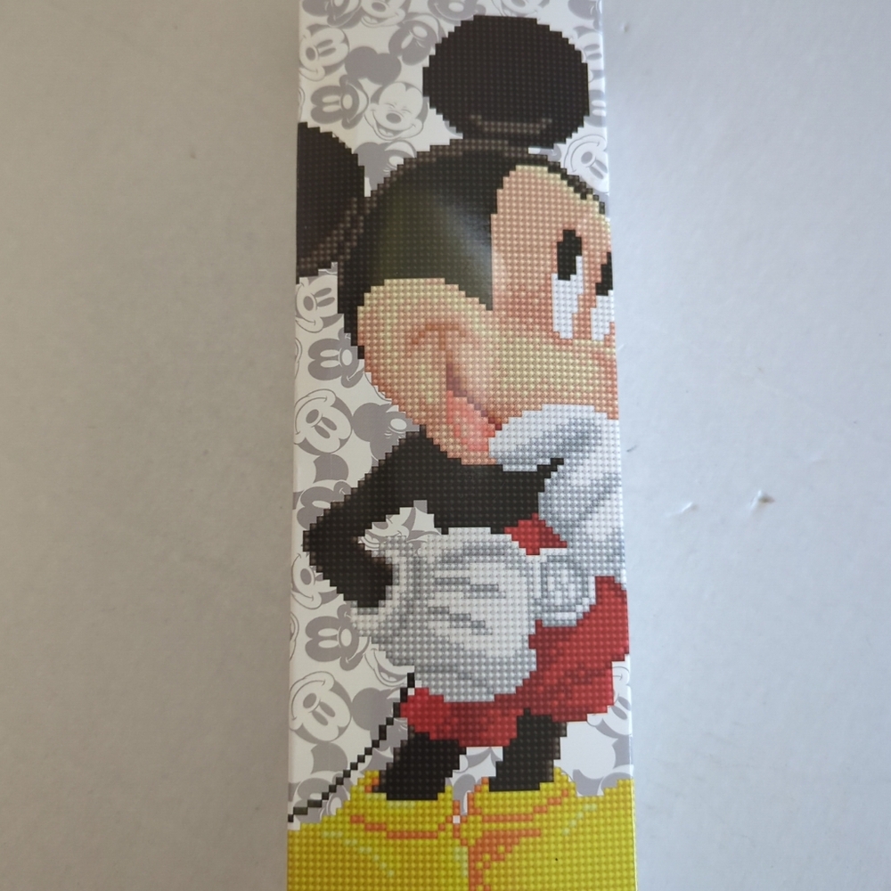 DIAMOND DOTZ Mickey Mouse Wonders Disney Diamond Painting Kit 12.20" x 16.93" - Picture 2 of 9
